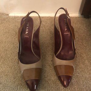 Prada Patent Vero Cuoio Heels 39.5